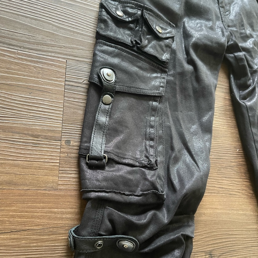 (GIVEAWAY) Tornado Mart Japan Waxed Flared Cargo Pants - Picture 4 of 7